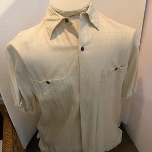 Caribbean Joe  cream shirt short sleeves  Large